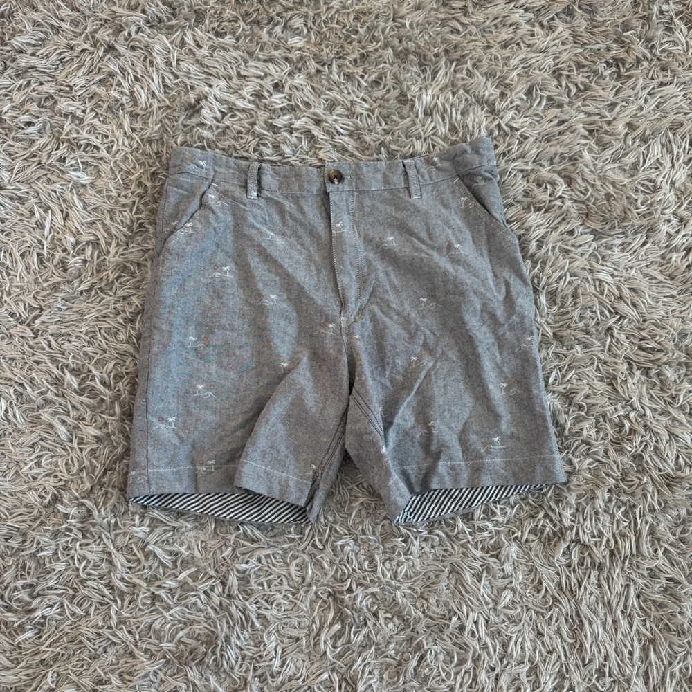 Sovereign Code Grey Palm Tree & Wave Flat Front Shorts